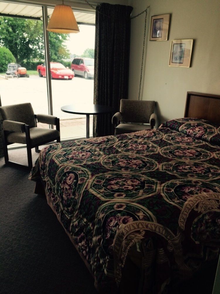 Town'N Country Motor Inn Лимингтон Экстерьер фото